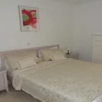 Spacious 3-bedroom *