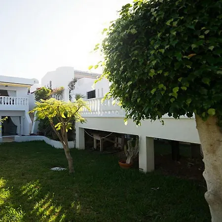 וילה Spacious 3-bedroom *