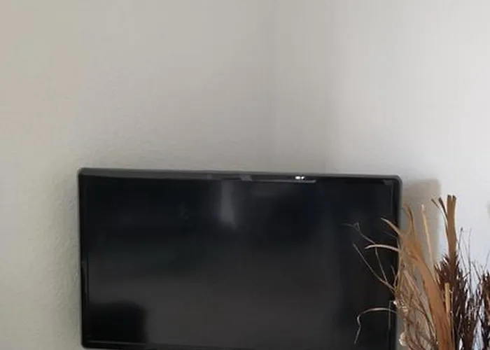 Spacious 3-bedroom * أذيخي